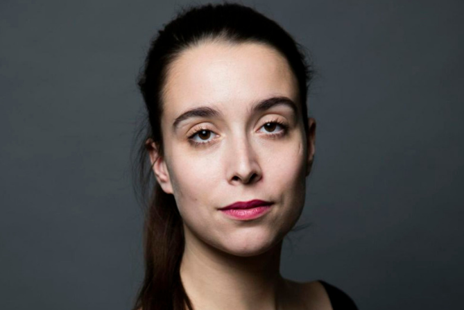 Towards the female gaze